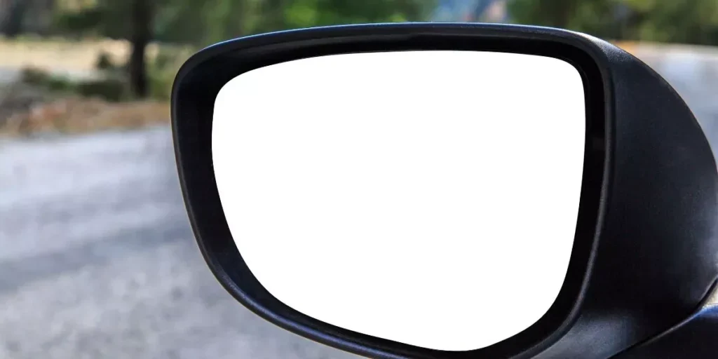 What Are the Benefits of Smart Rearview Mirrors?