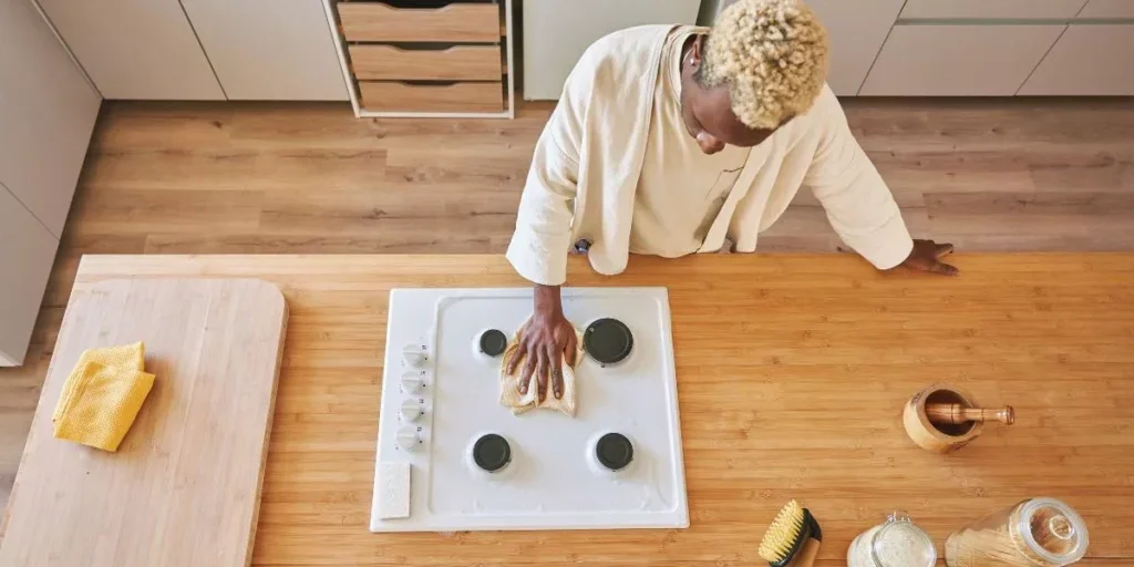 How Can You Personalize a Modern Kitchen While Keeping It Timeless? How Can You Personalize a Modern Kitchen While Keeping It Timeless?