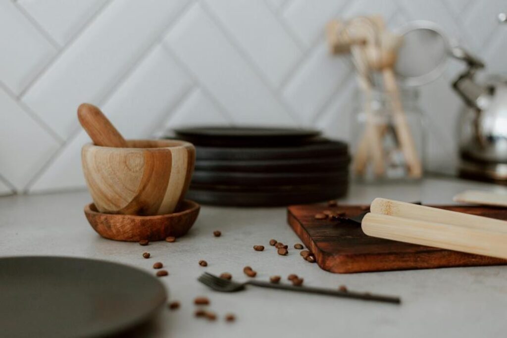 What Are the Best Countertop Accessories for a Chic Kitchen?