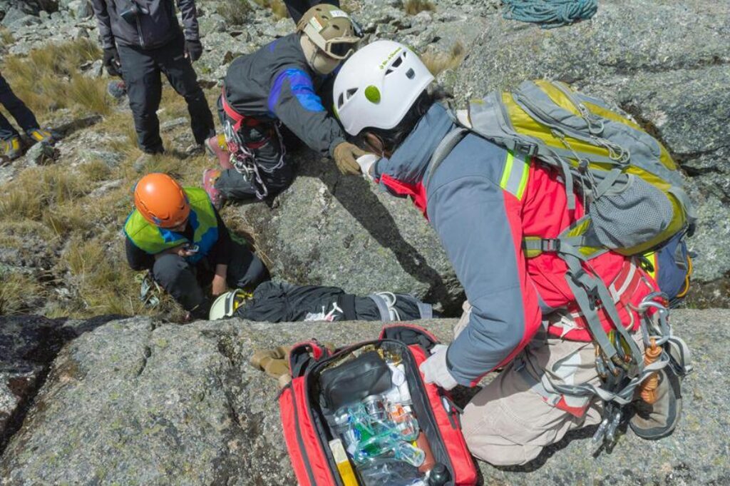How Do You Handle an Unexpected Injury in the Wild?